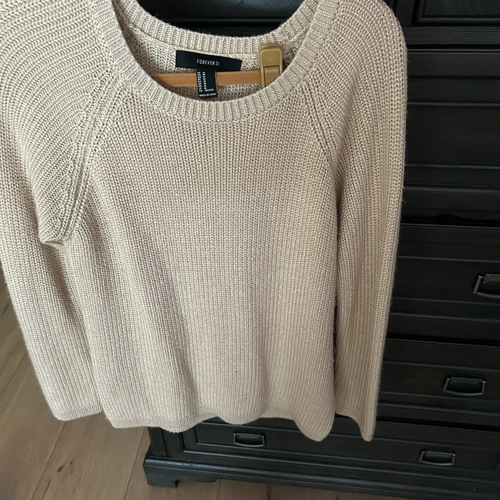 Forever 21 Cream Crew Neck Sweater with Ribbed Texture